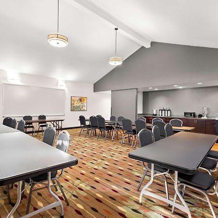 Best Western Luxbury Inn Fort Wayne Ngoại thất bức ảnh