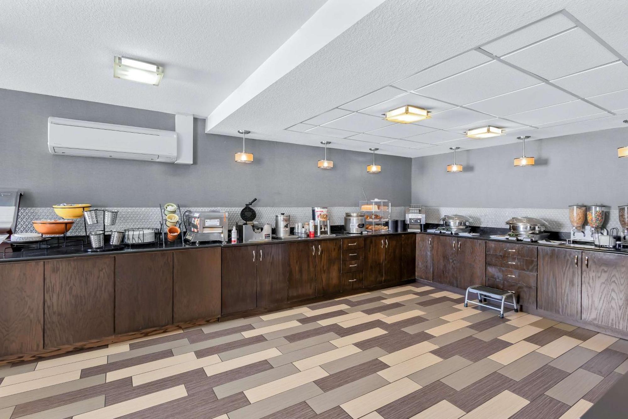 Best Western Luxbury Inn Fort Wayne Ngoại thất bức ảnh