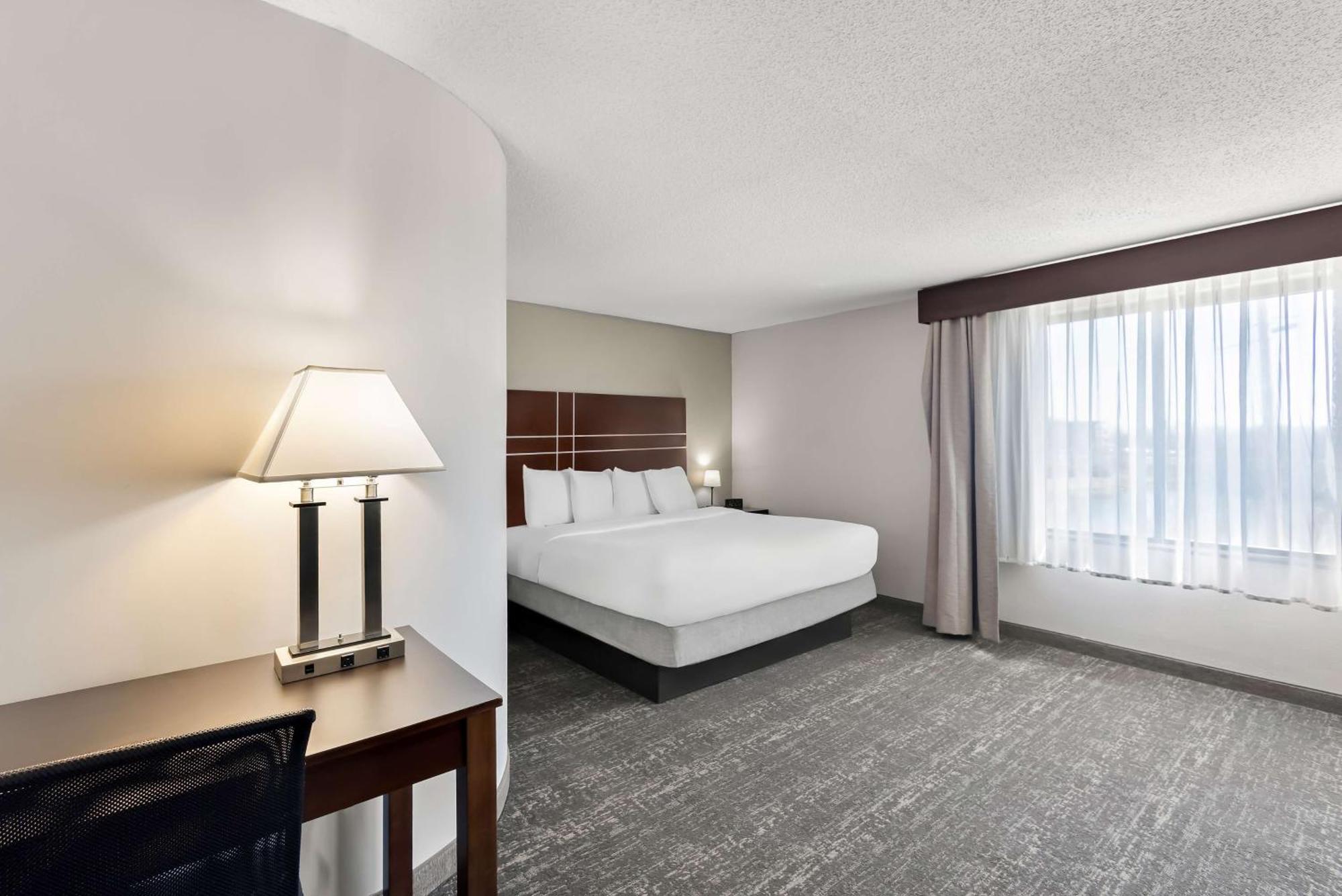 Best Western Luxbury Inn Fort Wayne Ngoại thất bức ảnh