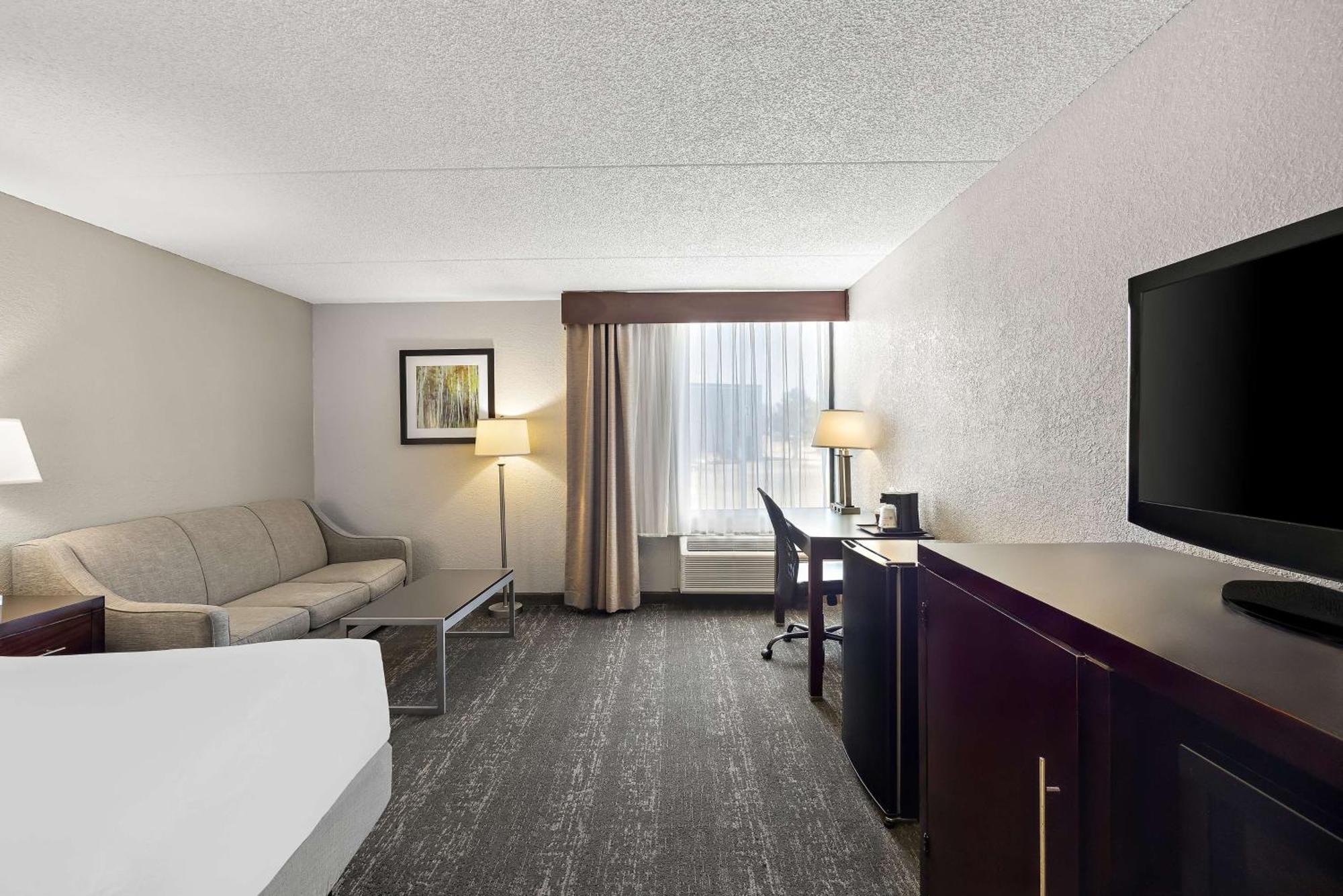 Best Western Luxbury Inn Fort Wayne Ngoại thất bức ảnh