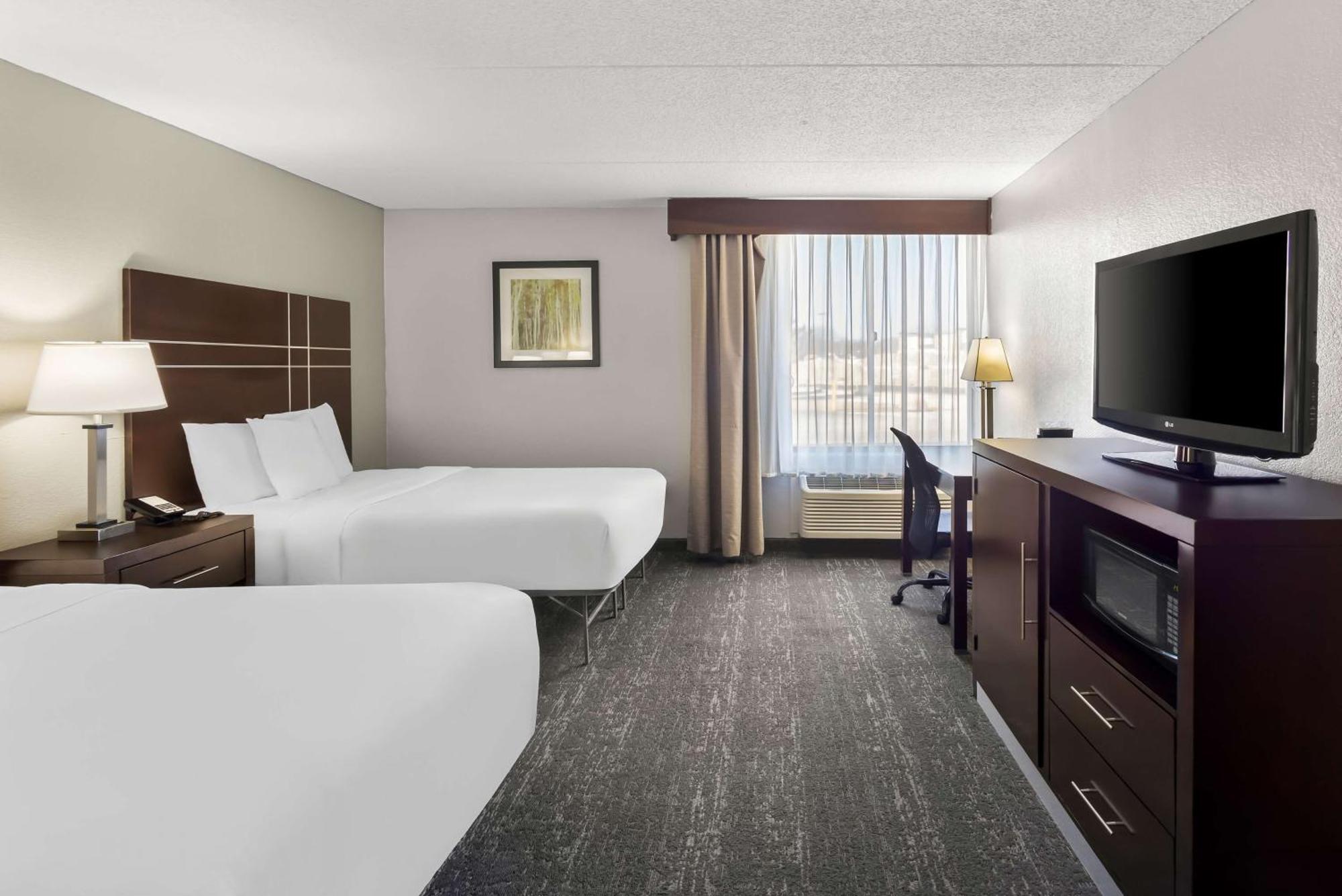 Best Western Luxbury Inn Fort Wayne Ngoại thất bức ảnh