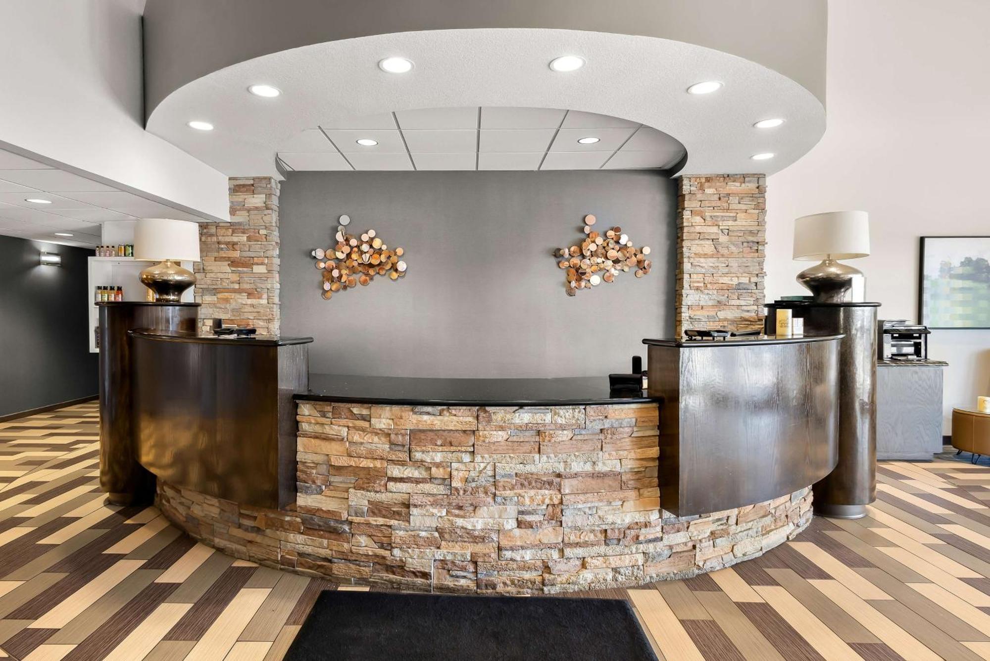 Best Western Luxbury Inn Fort Wayne Ngoại thất bức ảnh