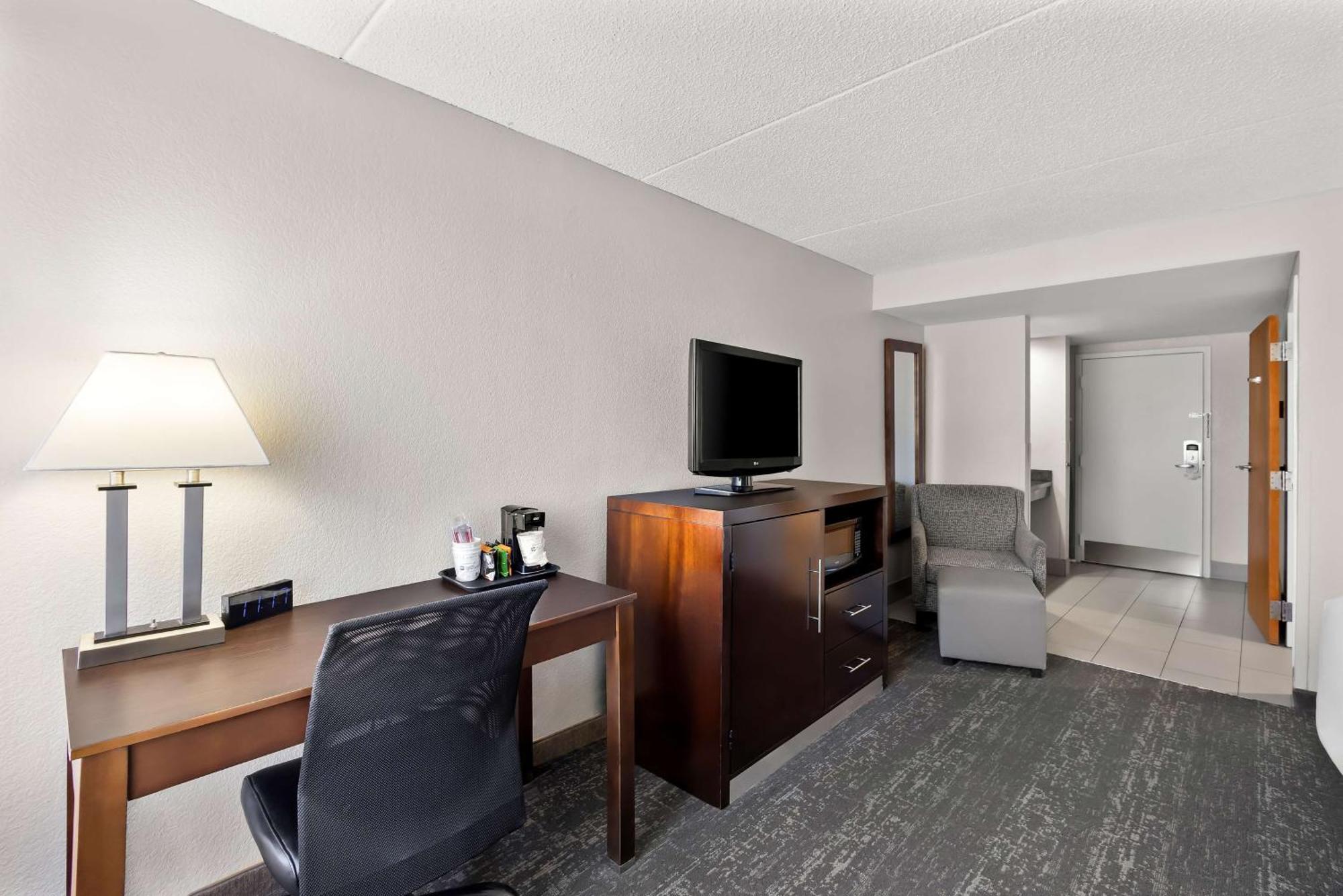 Best Western Luxbury Inn Fort Wayne Ngoại thất bức ảnh