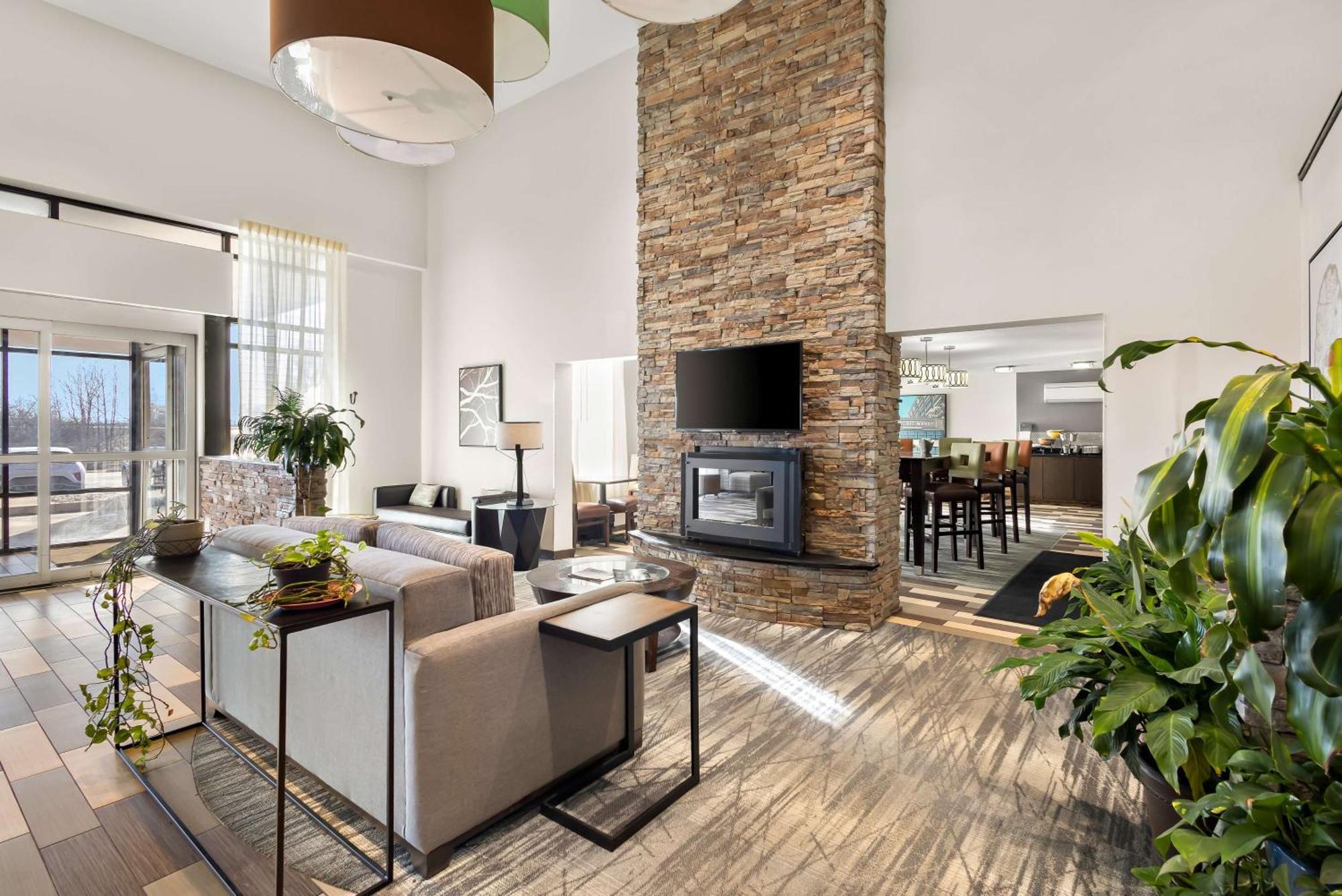 Best Western Luxbury Inn Fort Wayne Ngoại thất bức ảnh
