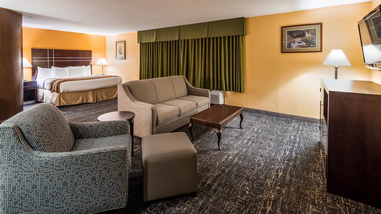 Best Western Luxbury Inn Fort Wayne Ngoại thất bức ảnh